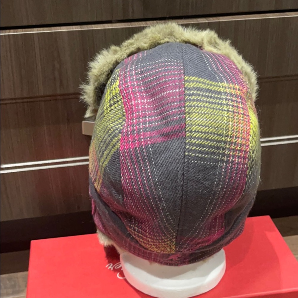 Hats - Picture 3 of 6